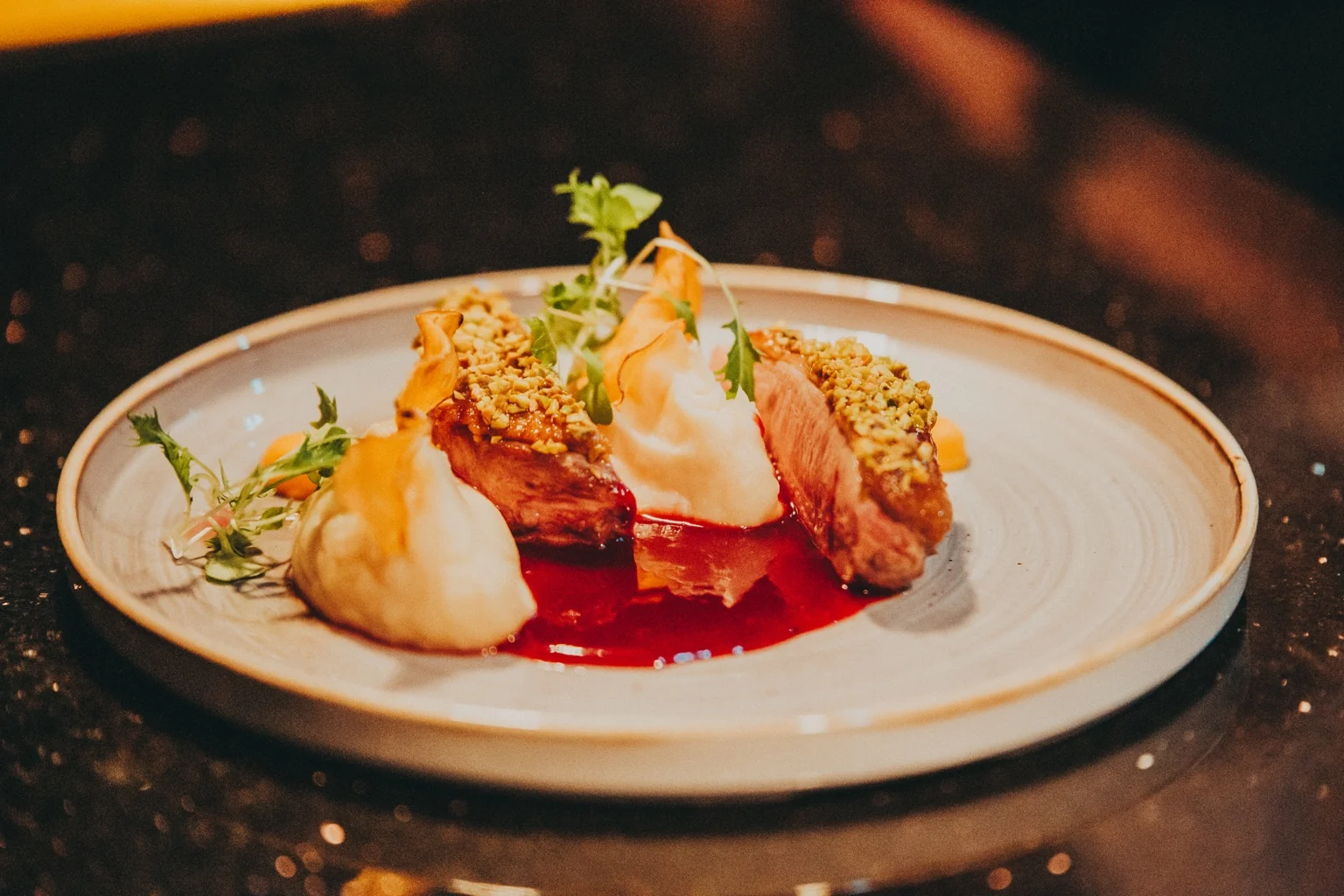 Dining lifestyle image